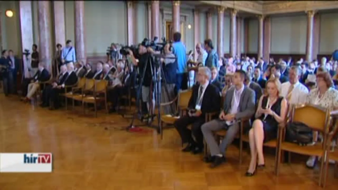 A V4-nek vezető szerepe lesz az erős Európa megteremtésében