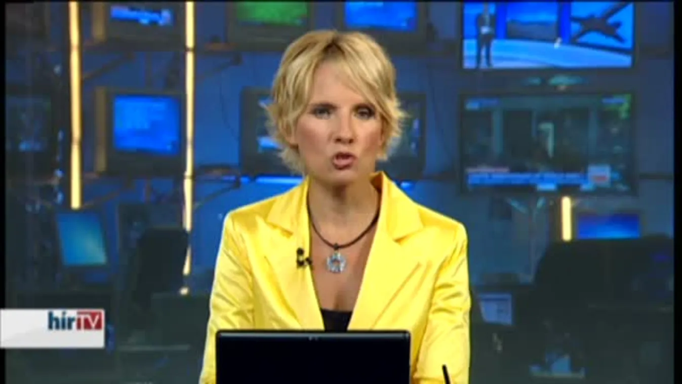 Tiltakozás a Hankook-gyár előtt