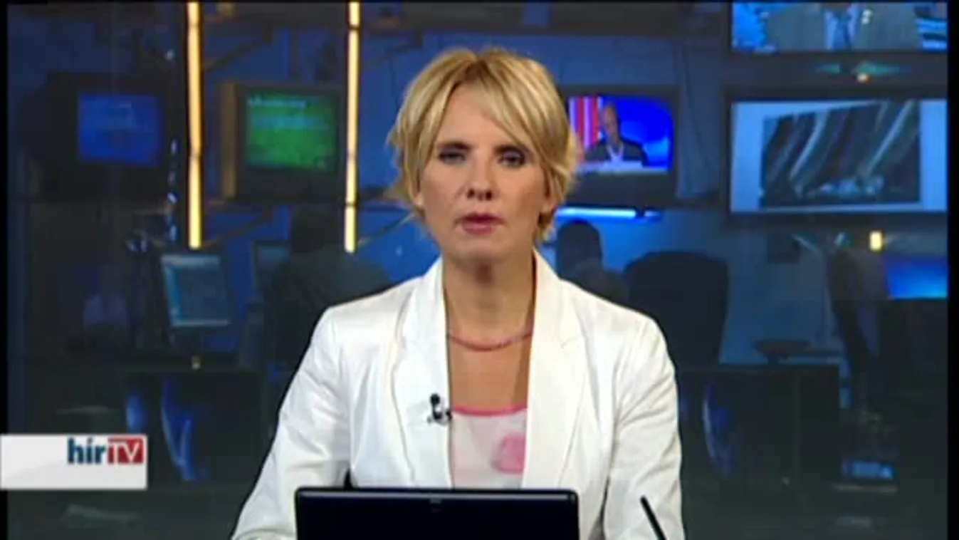 Az iskolások több mint fele kapja ingyen a tankönyveket