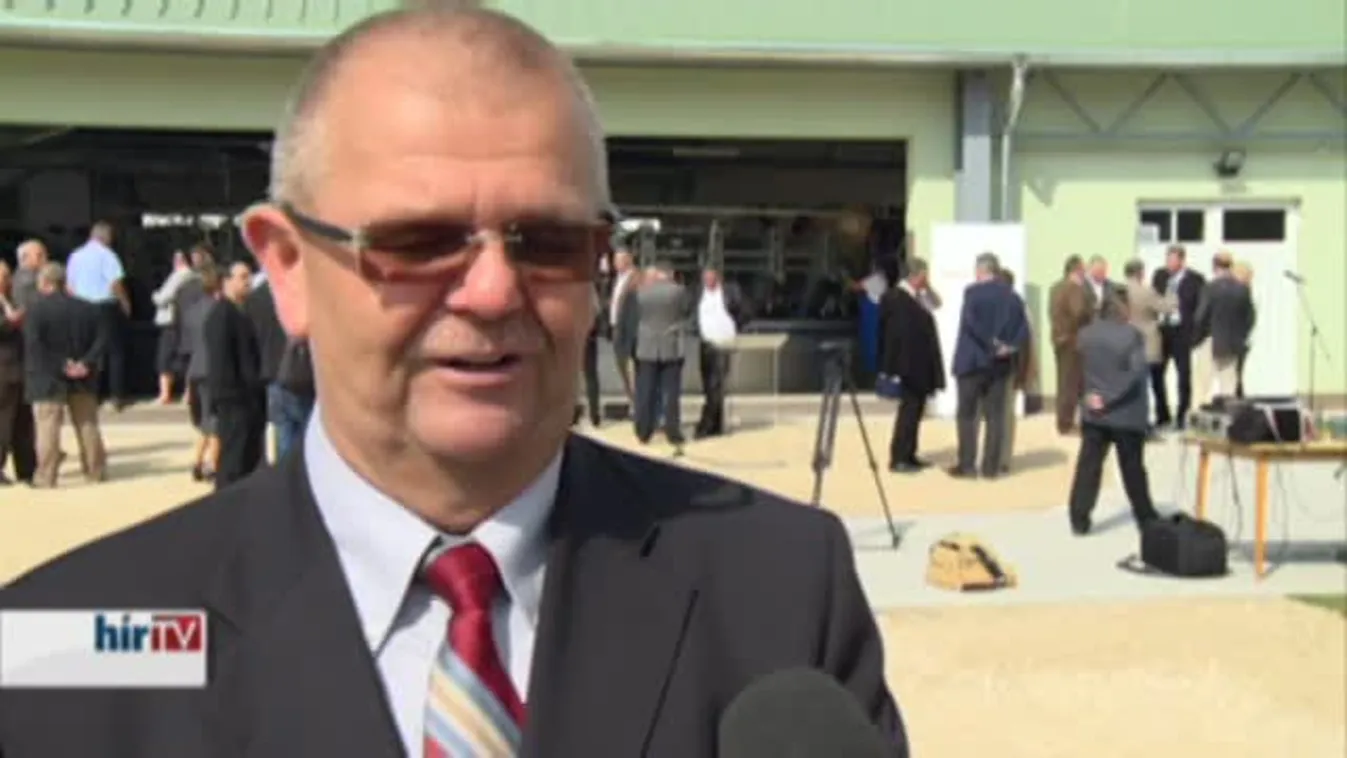 Soroló – Világszínvonalú fejőházat avattak