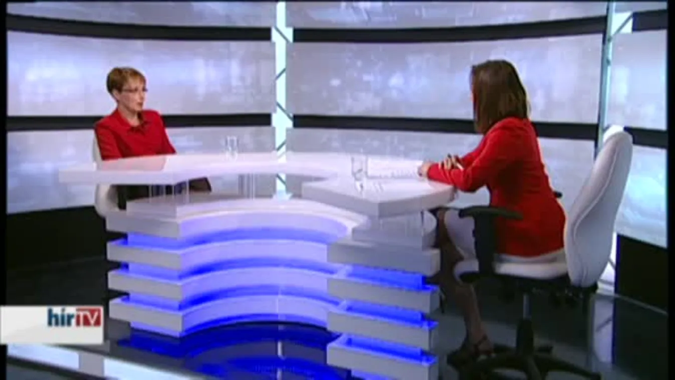 Magyarország élőben – Önmaga által engedélyezett könyveket támad a balolal