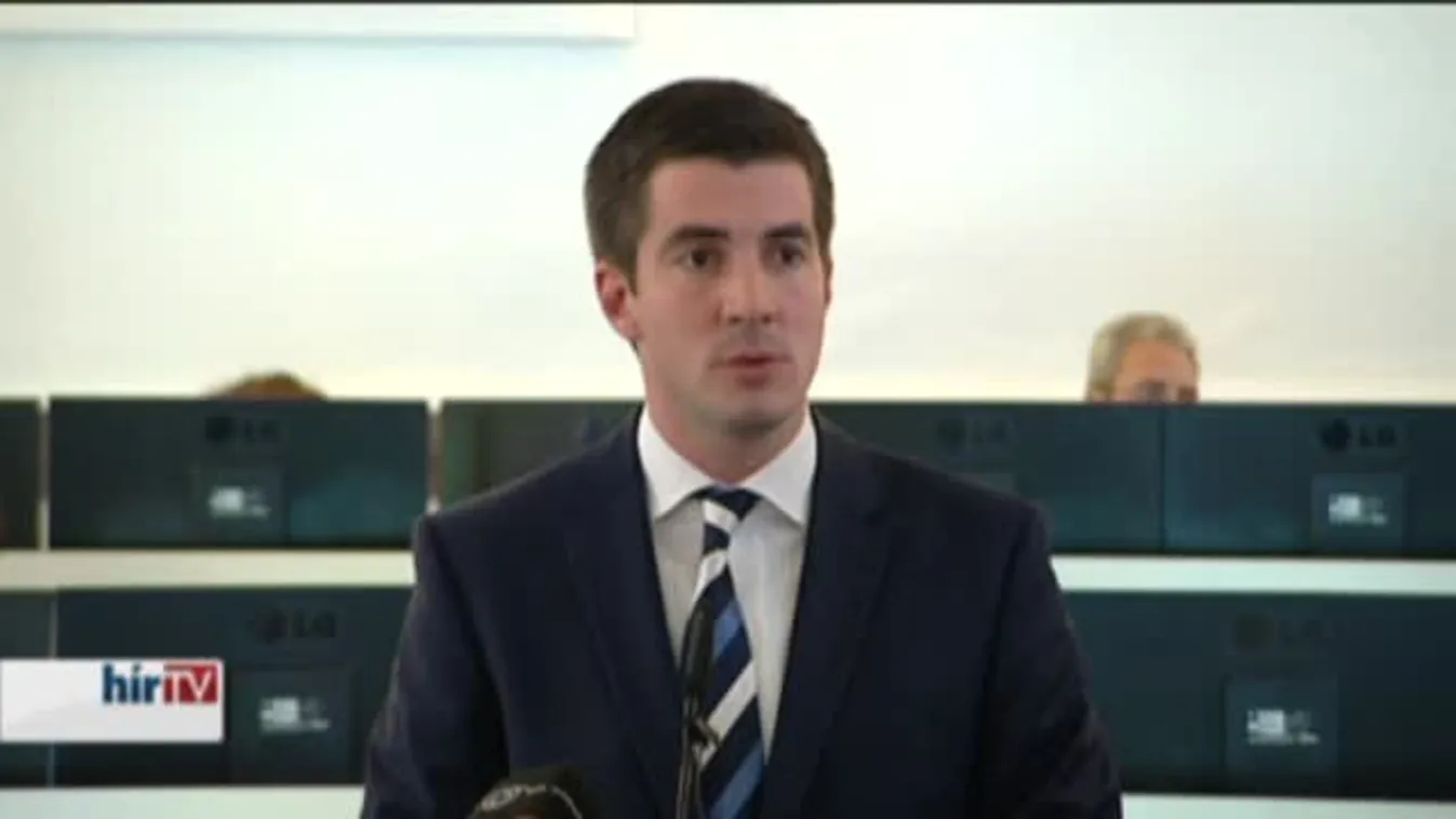 Térfigyelő kamerarendszert adtak át Józsefvárosban