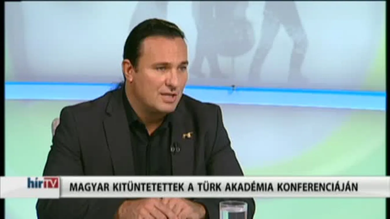 Paletta – A hőstenor - bemutató a Tháliában