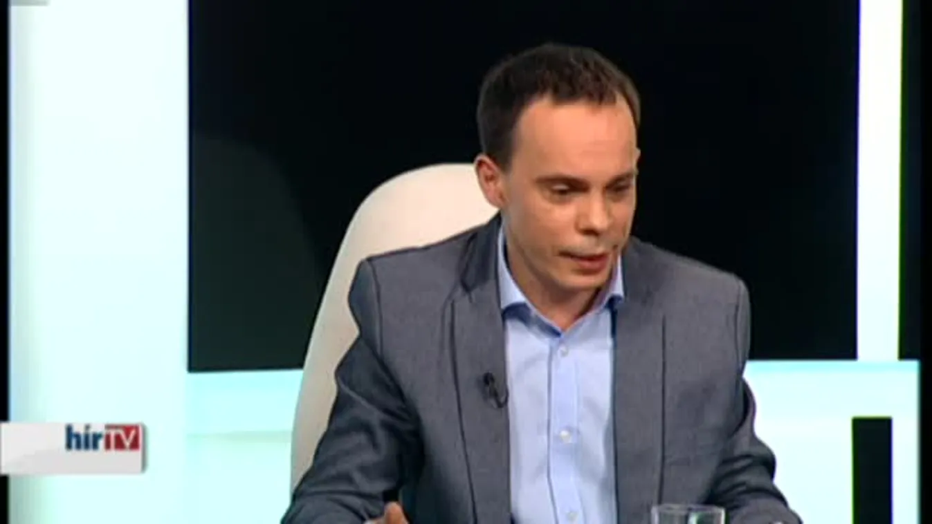 Csörte - Mint borjú az új kapura