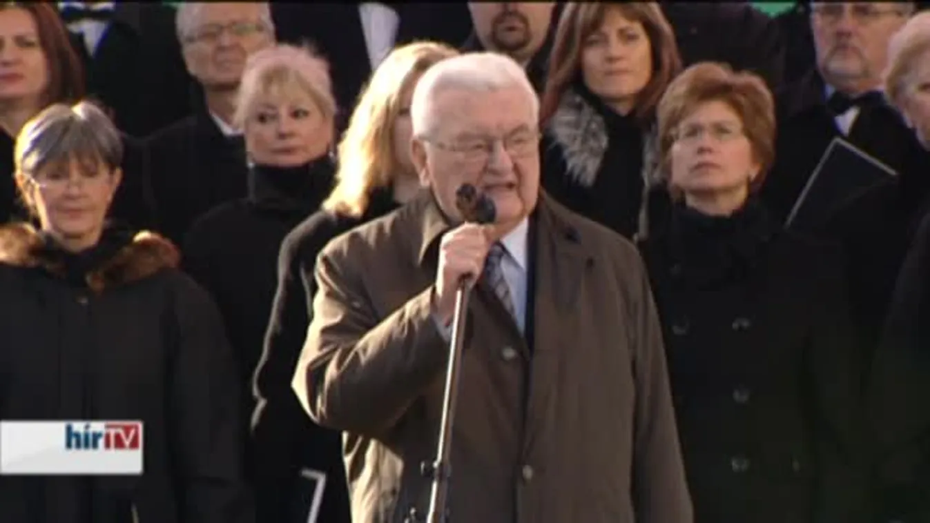 Felavatták a Kossuth téri sortűz áldozatainak emlékhelyét