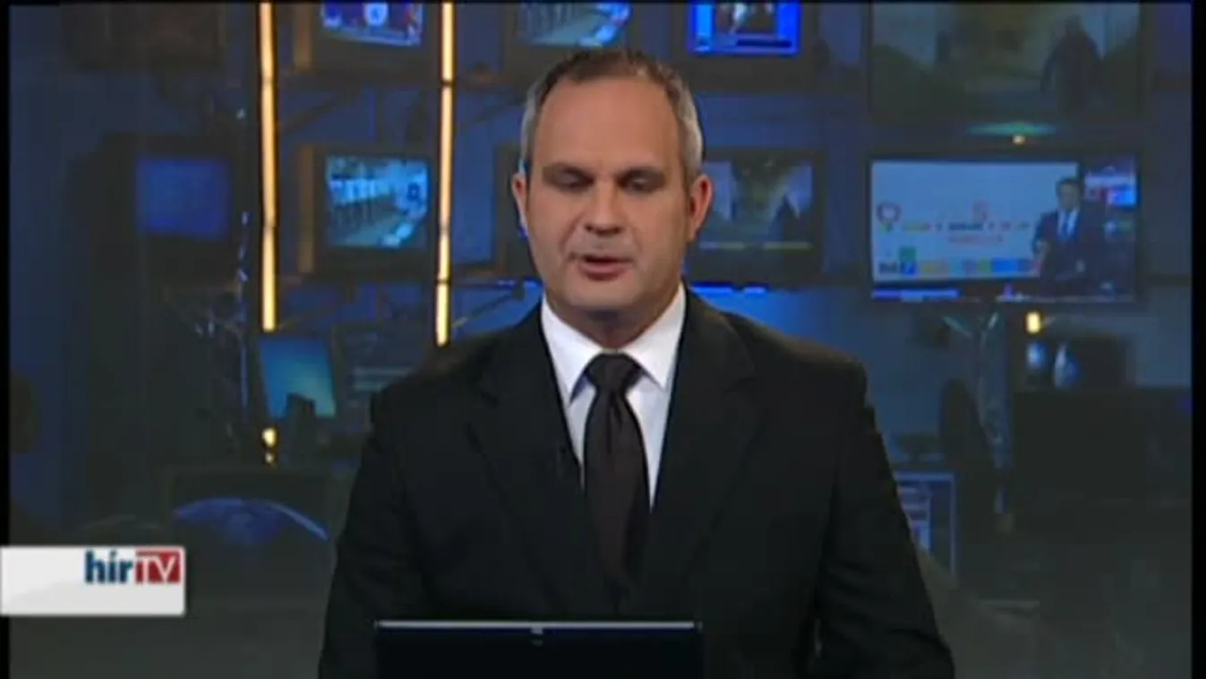 35 ezer ember munkája válna feleslegessé a plázákban