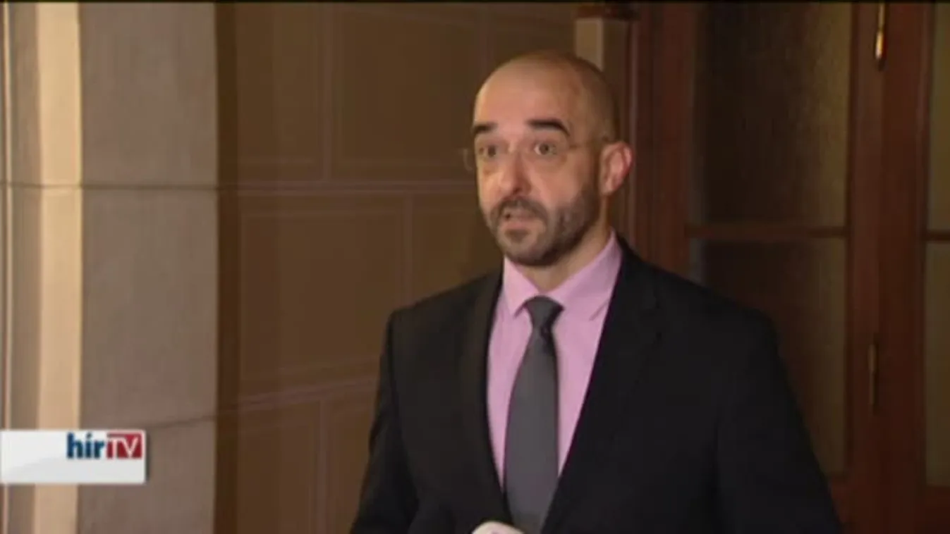 A kormány megegyezett a devizahitelek forintosításáról a Bankszövetséggel