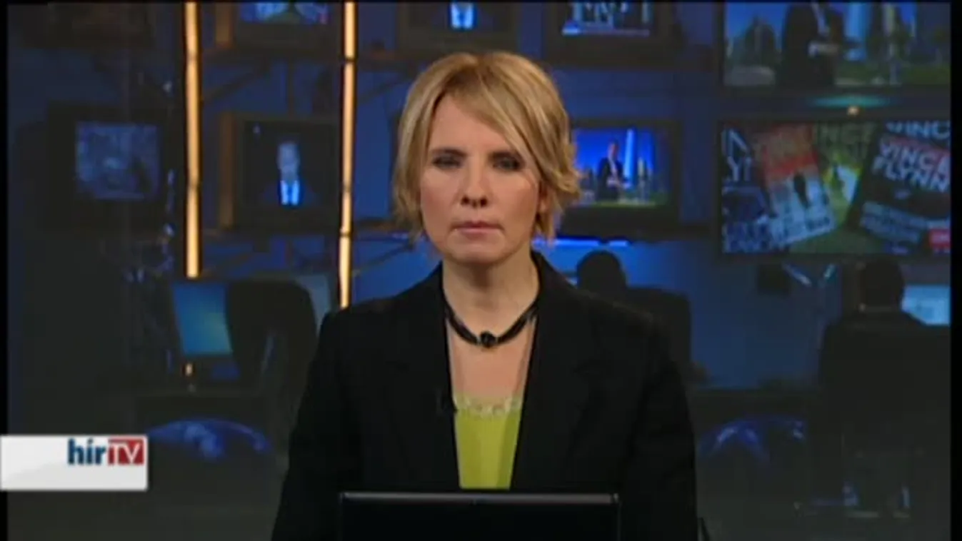 Ezer labdát rejtett a Mikulásgyárba tartó kamion