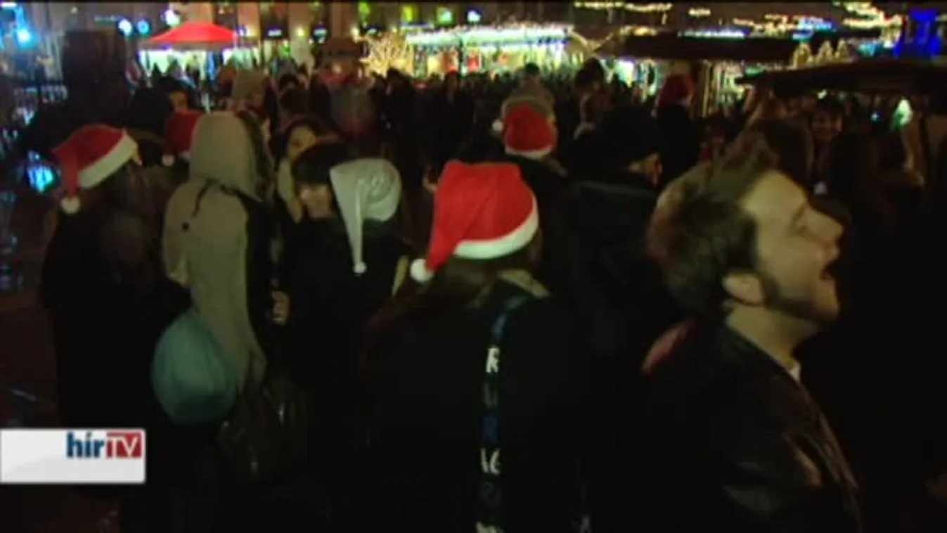 Mikulás flashmob a Bazilika előtt – Kommentár nélkül