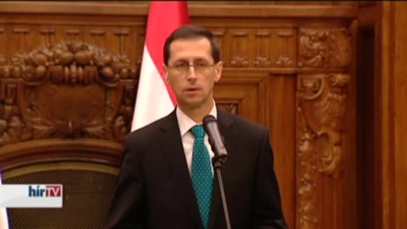 Varga Mihály: Alacsony olajár esetén elérheti a 3 százalékot a növekedés