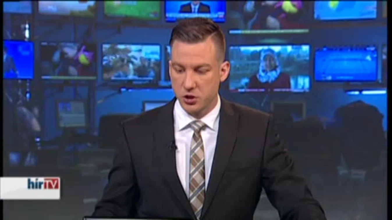 Elhalasztották három pénzintézet perét