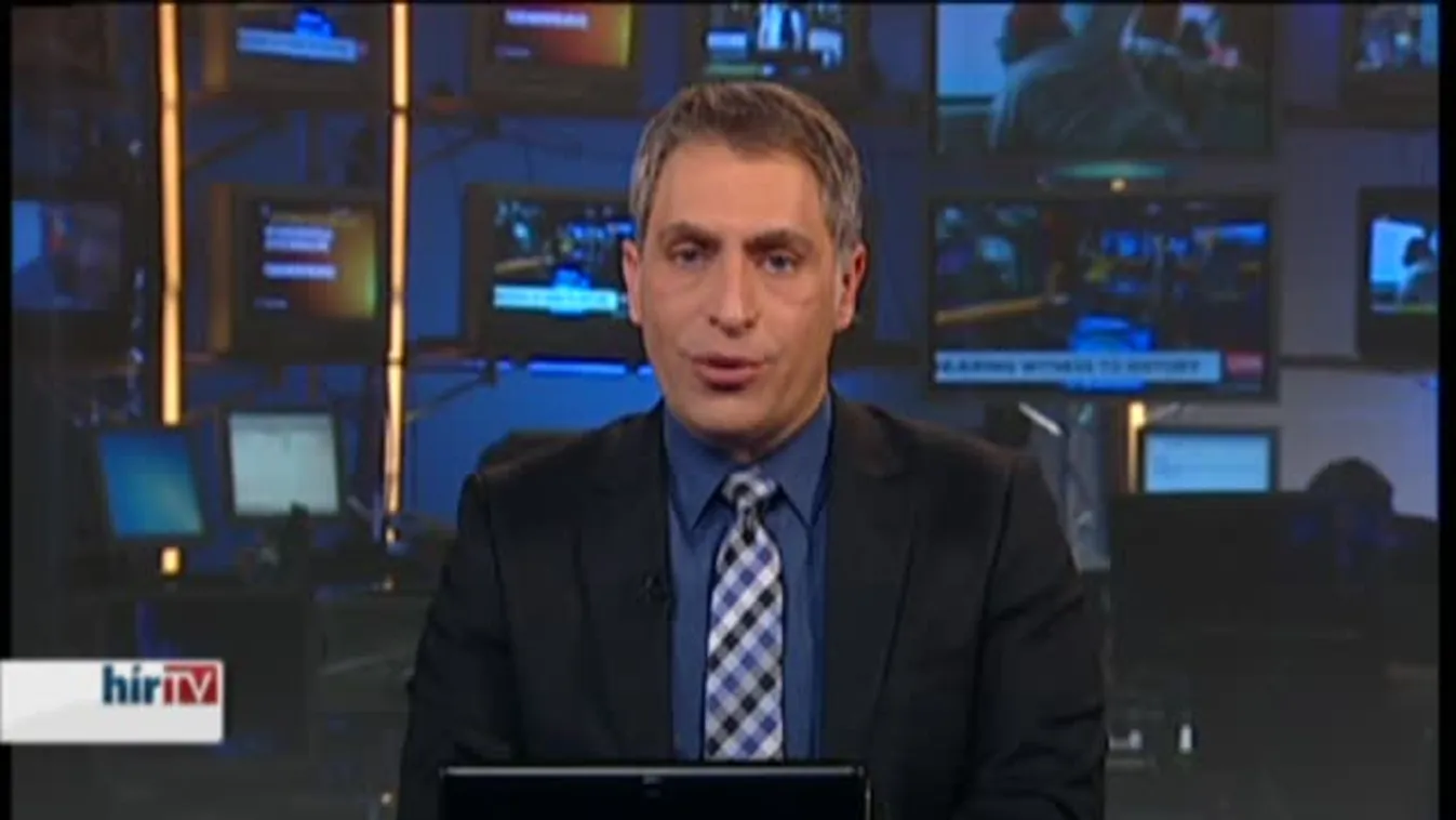 Nagyapjától tanult az ország egyetlen bocskorkészítője