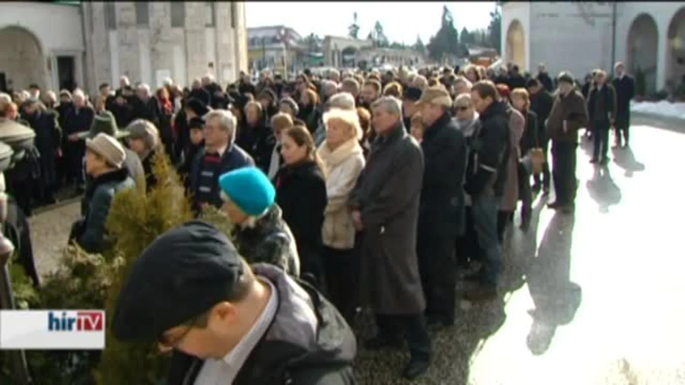 Végső búcsút vettek Hankiss Elemértől
