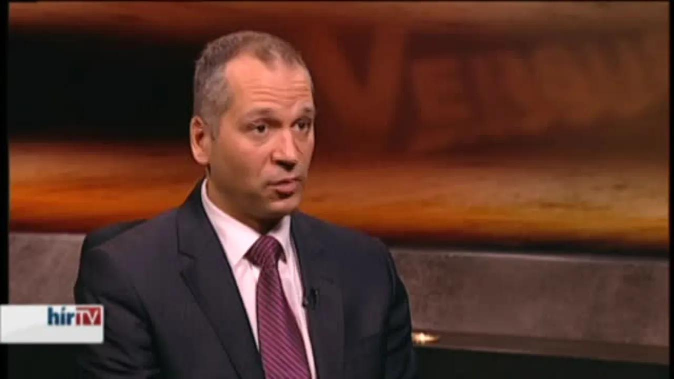 Versus - Vendég: Márton Roland