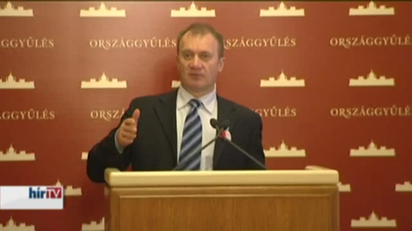 Varju László a paksi szerződés titkosításának feloldásáról