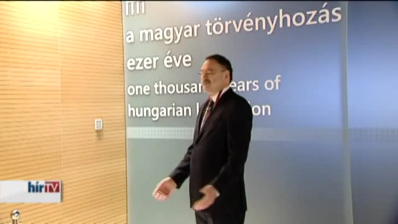 Ezer év törvényhozása - bárki megnézheti