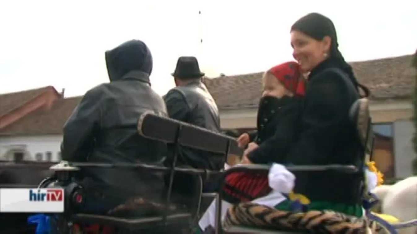 Betyáros húsvéti locsolkodás Sándorfalván