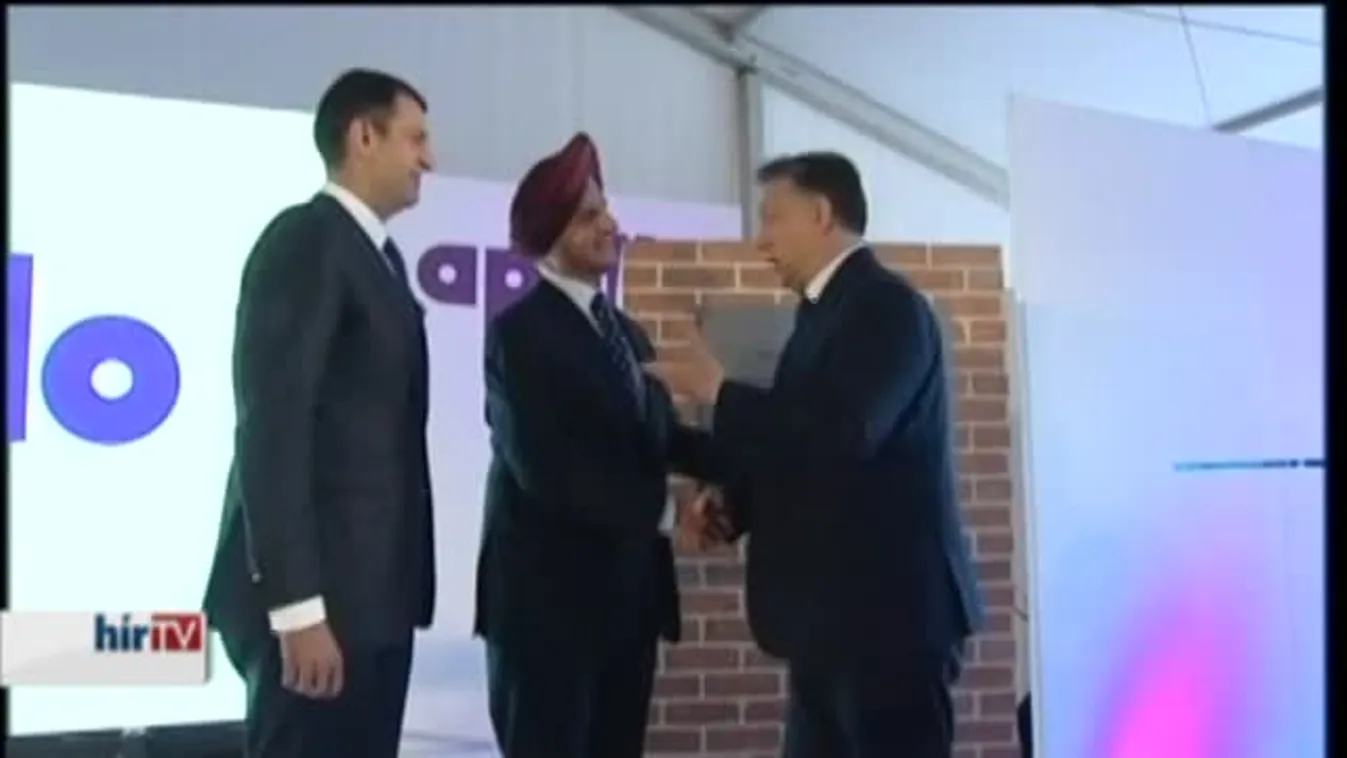 Orbán elárulta, miért döntött mellettünk az Apollo Tyres