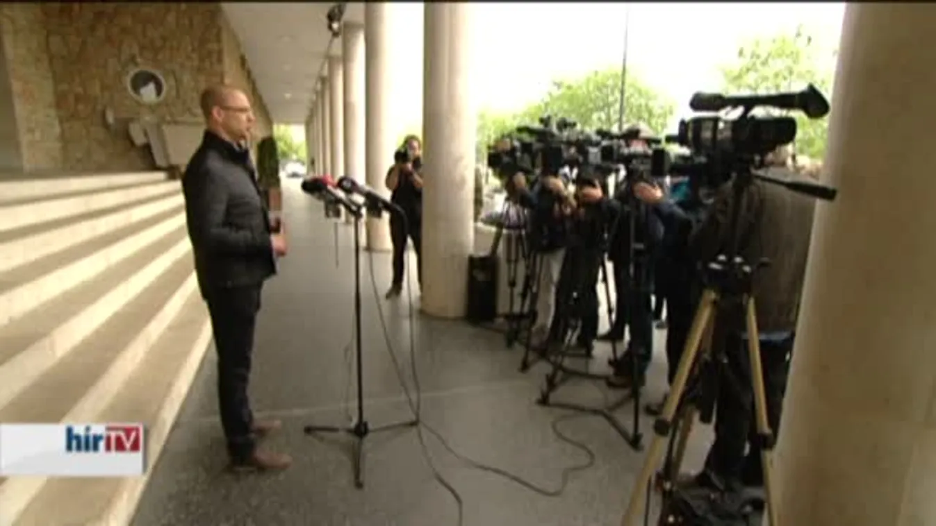 Áfát csökkentenének a szocialisták