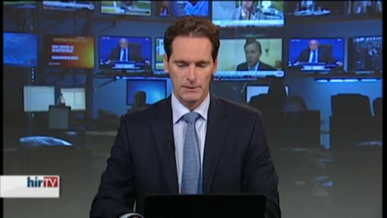 Háromkulcsos személyi jövedelemadót szeretne az MSZP