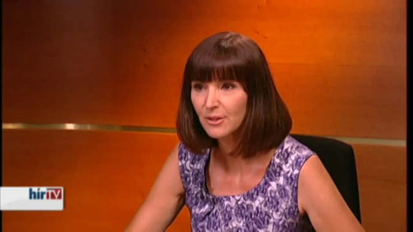 Civil kaszinó – Kerítés a határon