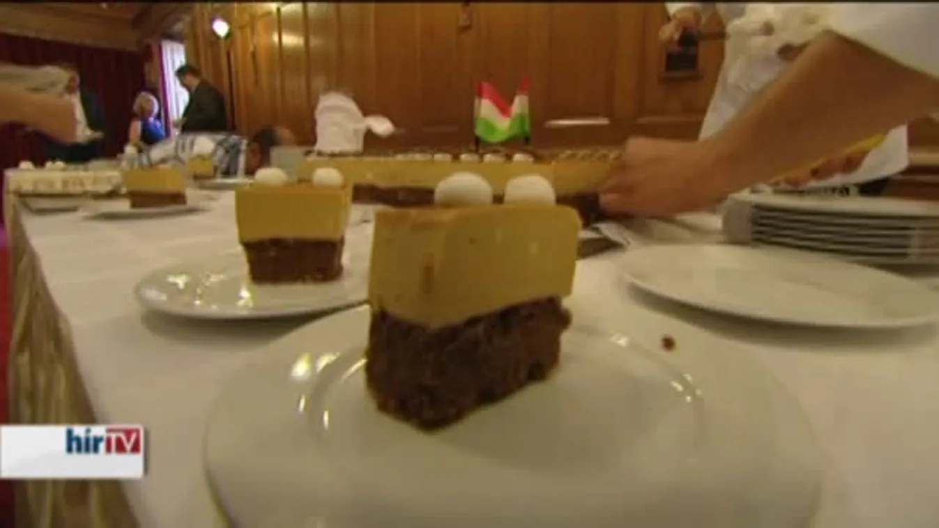 Íme az idei augusztus 20-ai tortakülönlegesség