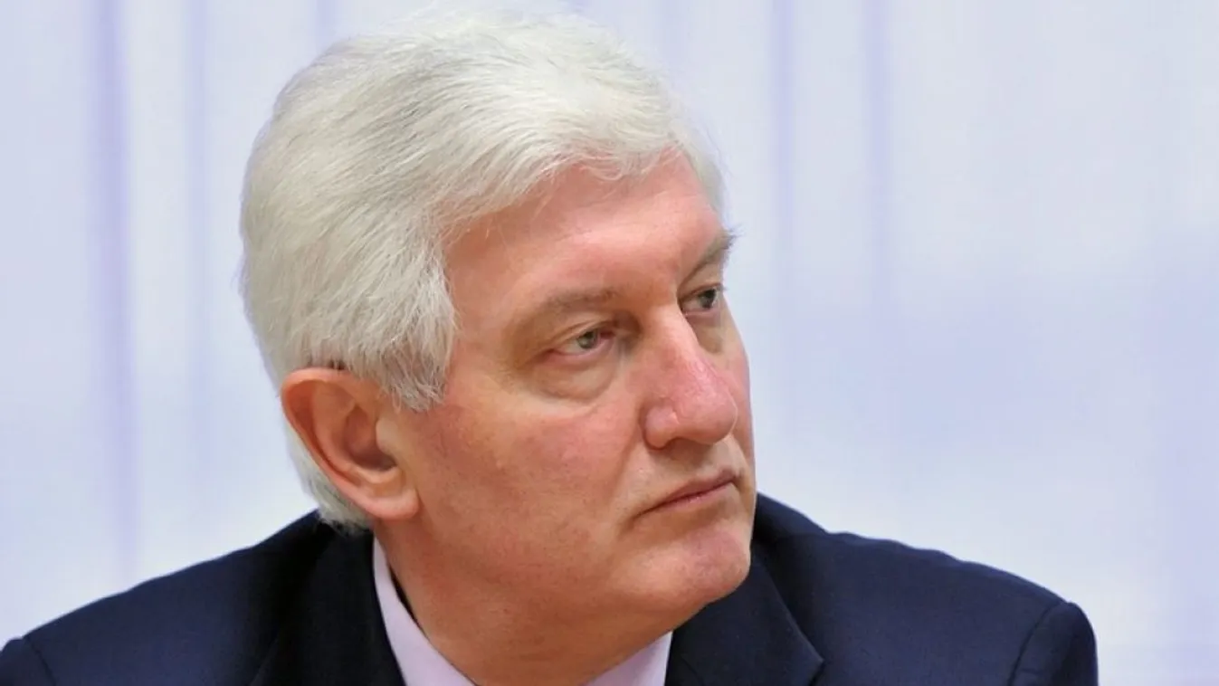 Mi tartja életben a felsőoktatást? – Bódis József