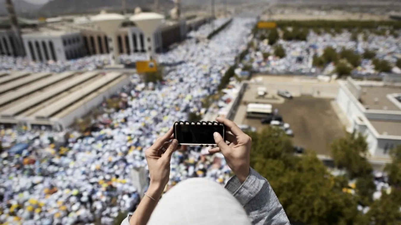 Halálra taposták egymást a hívek