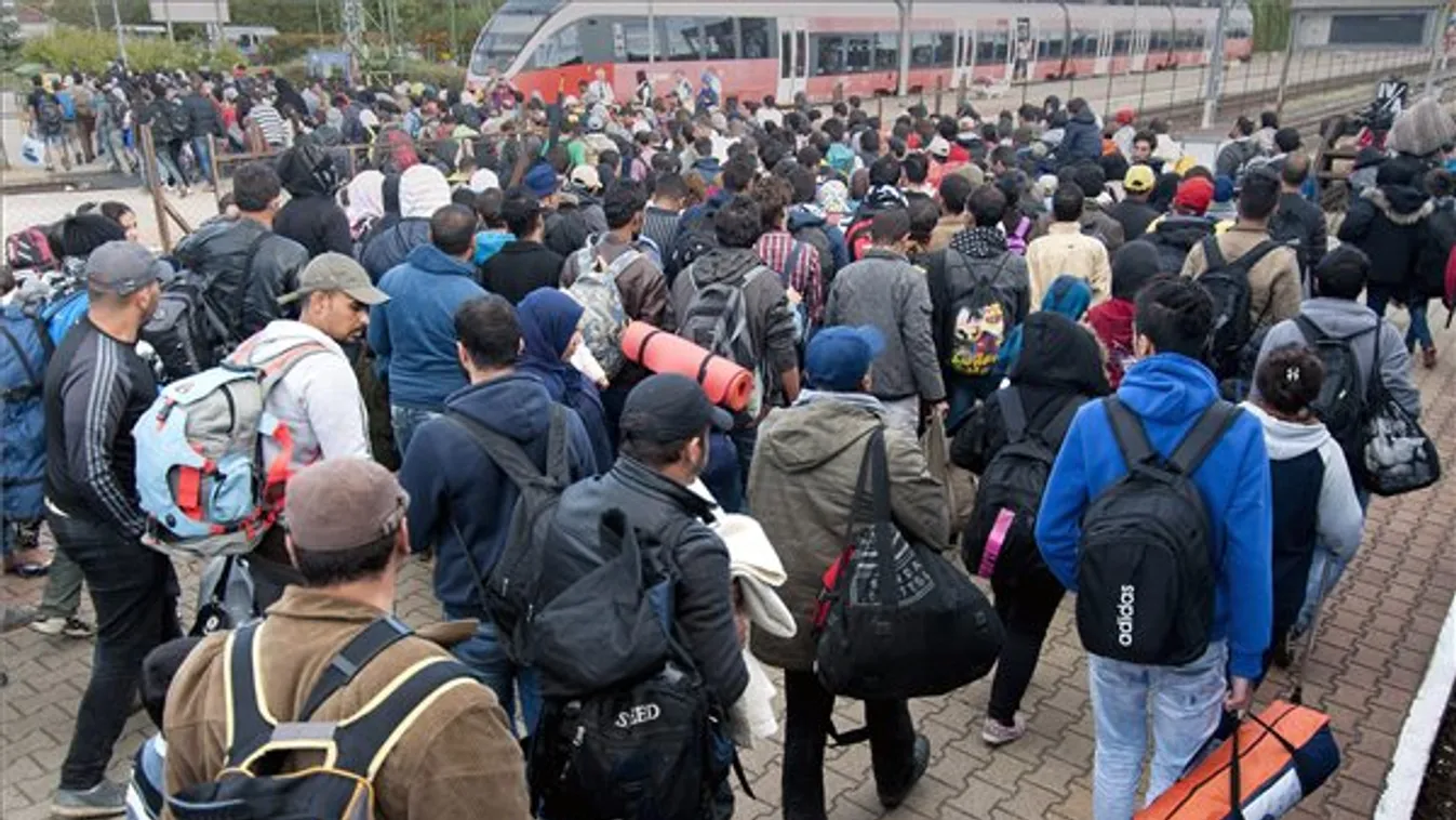 Sokan mezítláb sétáltak át a határon