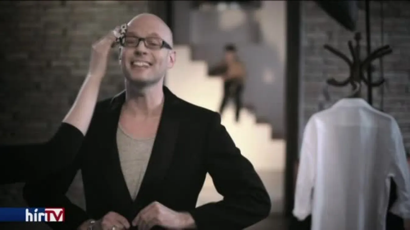 Reggeli járat – Új szólólemezt adott ki a Quimby billentyűse