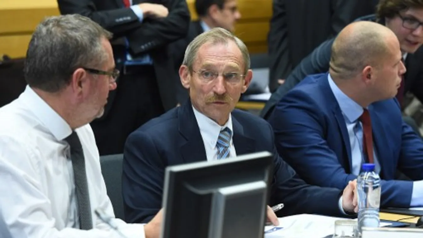 Uniós belügyminiszteri csúcs – Reggeli járat