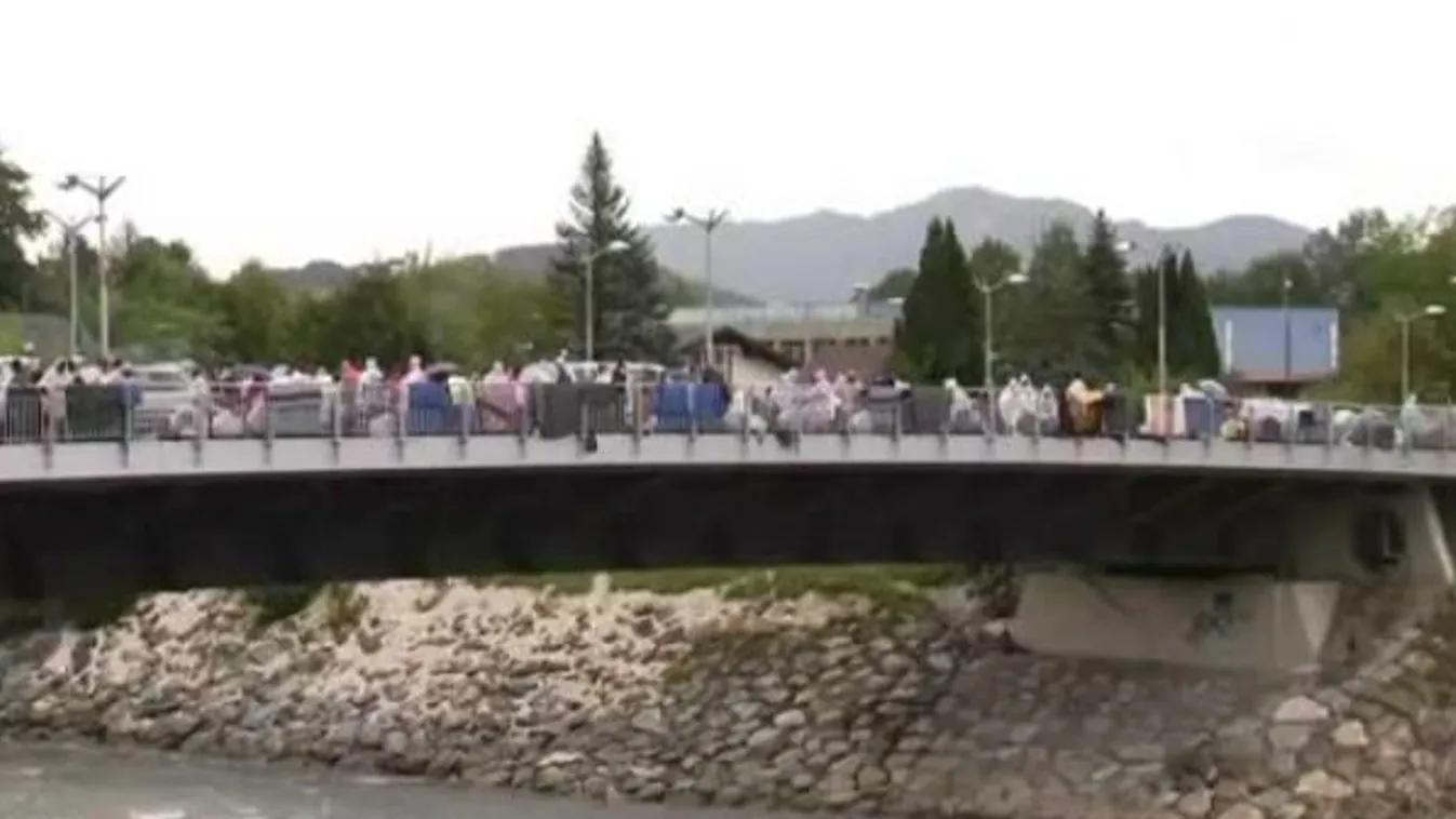 Az ígéret földje, Németország – Hírvilág