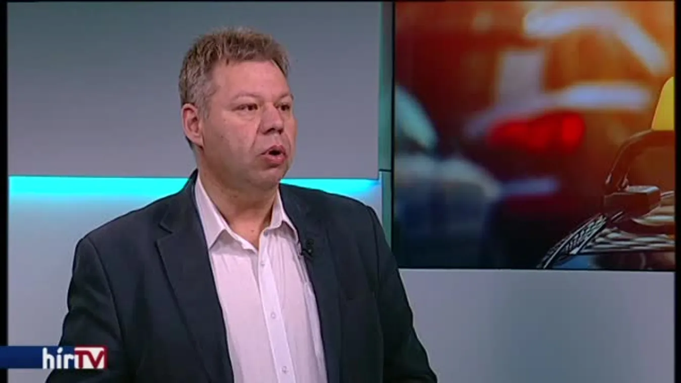 Reggeli járat – Vészhelyzet: decembertől pánikgomb a taxikban