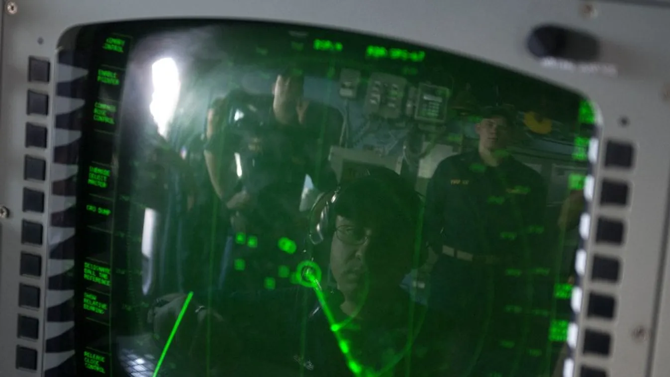 Eltűnt 7 felnőtt és 3 gyermek a levegőben