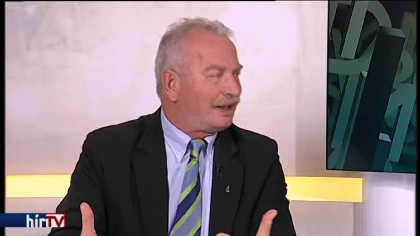 Főszerkesztők klubja – Lázár Jánostól az Eb-selejtezőig