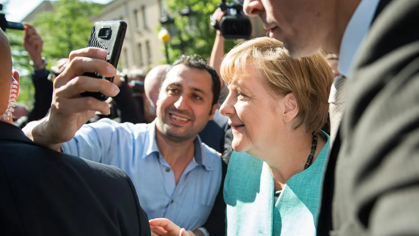 Merkelék sem bírják tartani a lépést