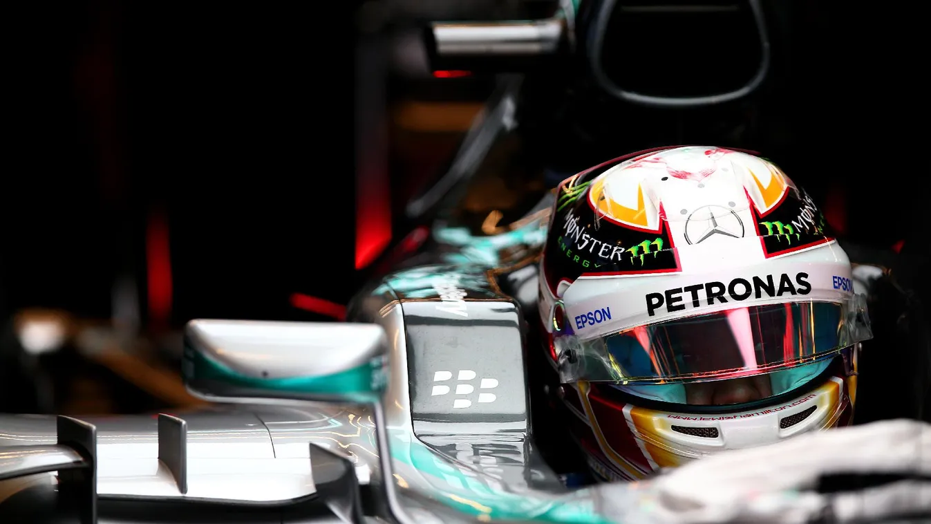 Hamilton indul az élről?