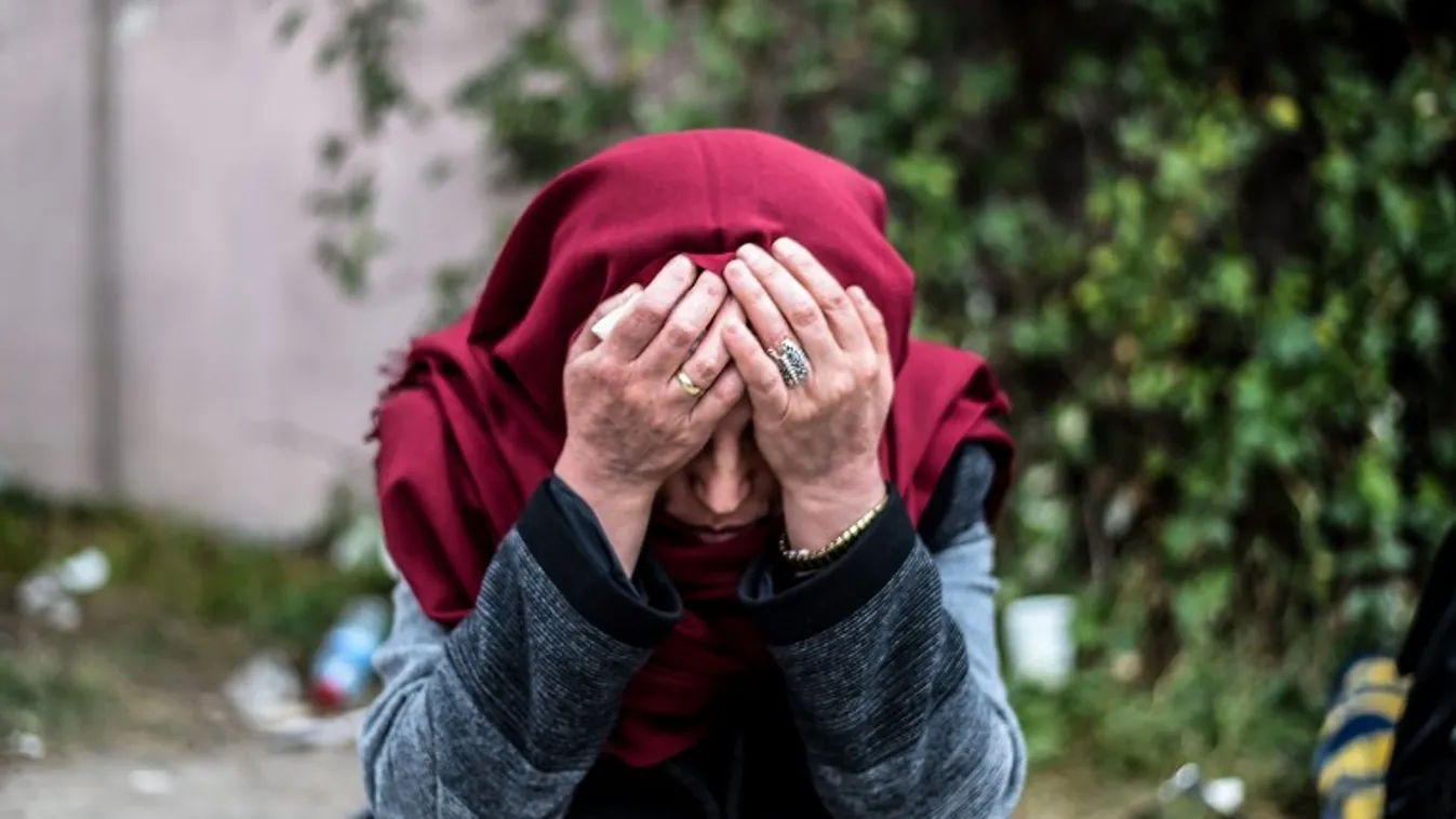 „Húscafatok ragadtak ránk, a talaj pedig csúszott a vértől”