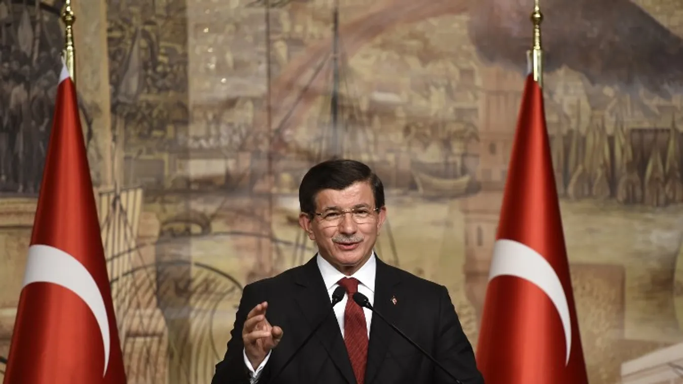 Davutoglu: Törökország nem koncentrációs tábor