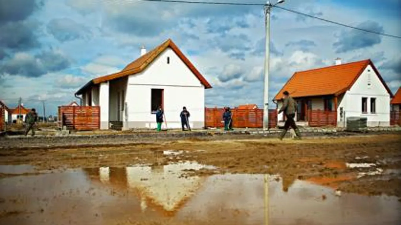 500 helyett 80 ház – ígéret maradt az iskola is