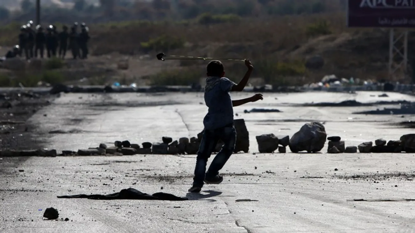 Felgyújtották József sírját