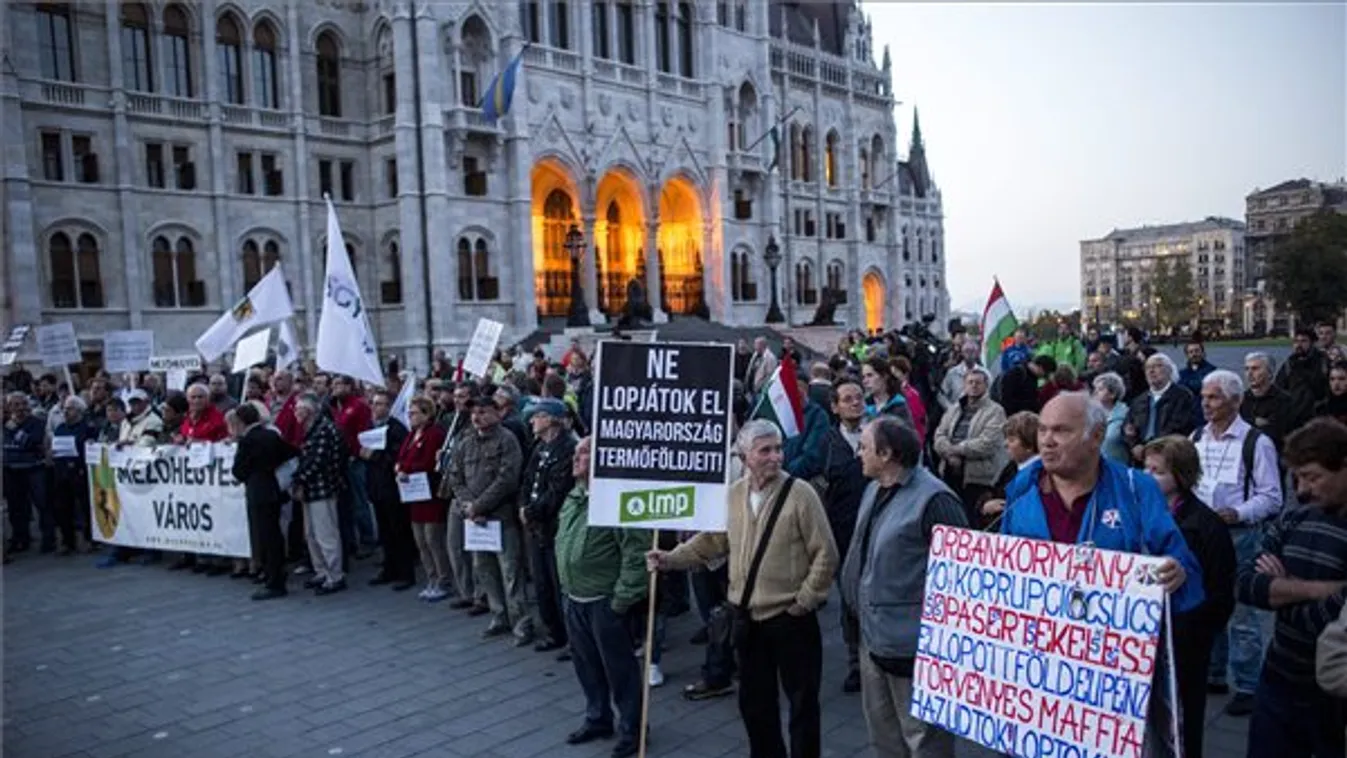 Árverés – Napról napra