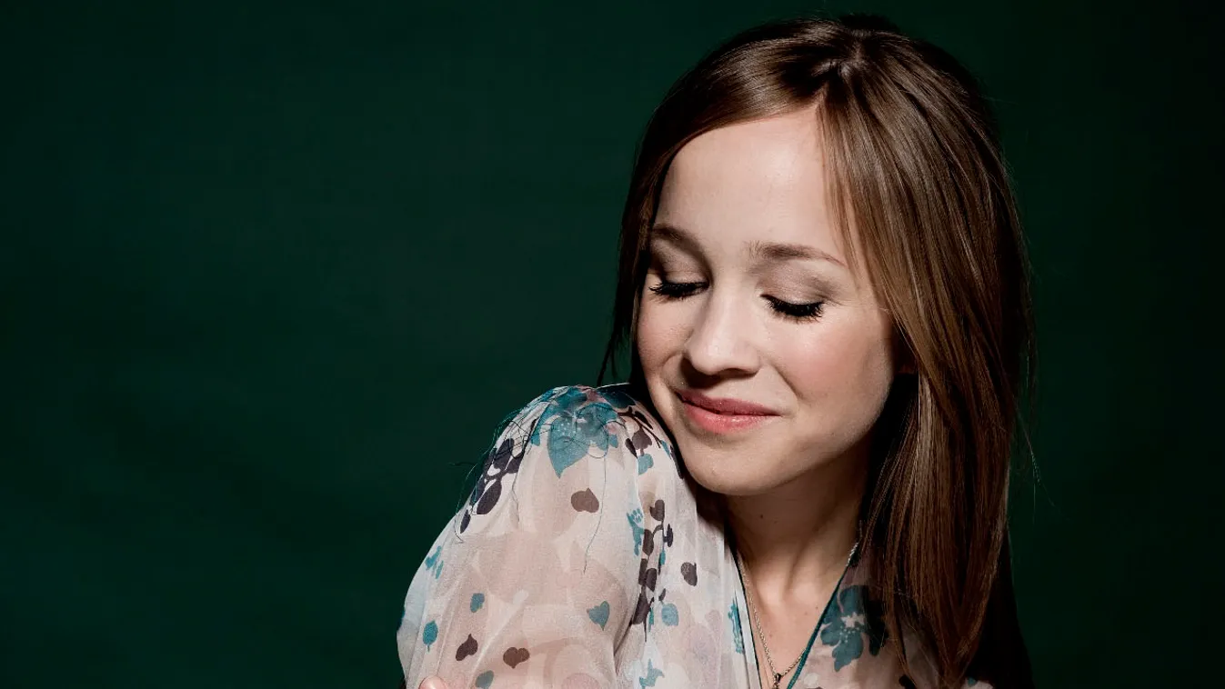 Alinda vendége Harcsa Veronika