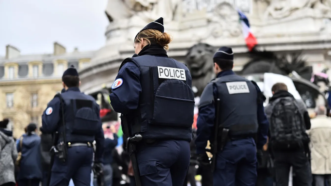 Terror Párizsban: nem tudni, hogy mi van a kitervelővel