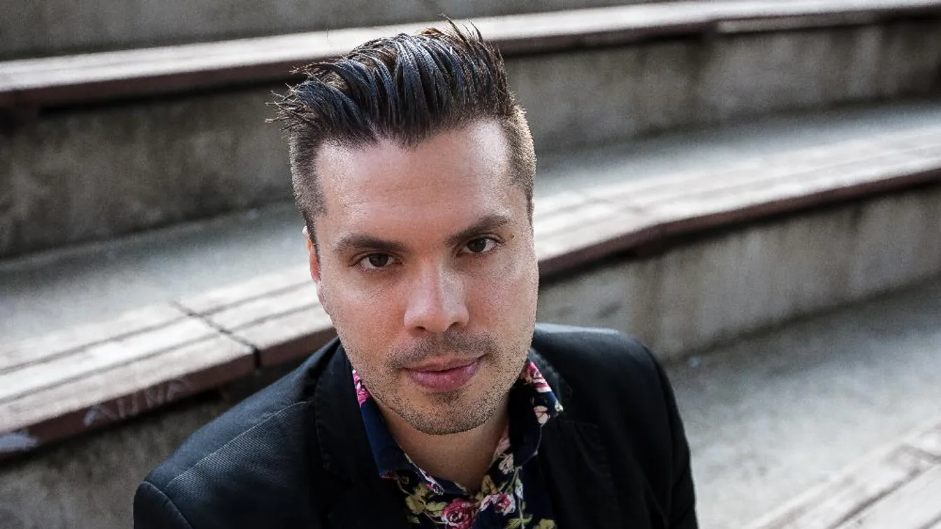 Alinda vendége Both Miklós zenész