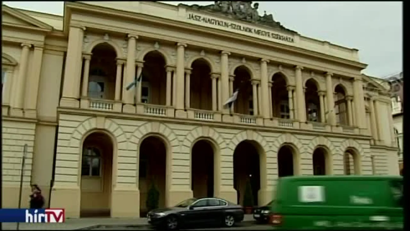 Sallai: Bebetonozták magukat az állami földekbe