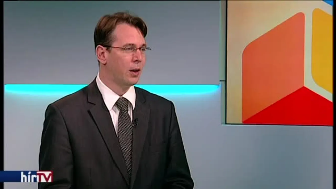 Reggeli járat – Titkosszolgákat küld a kormány a szerkesztőségekbe?