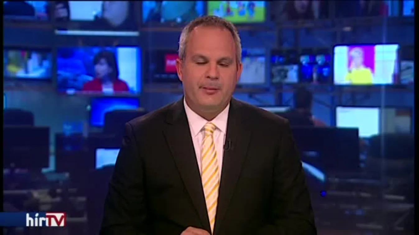 Fehér poros levelet kapott a mecset