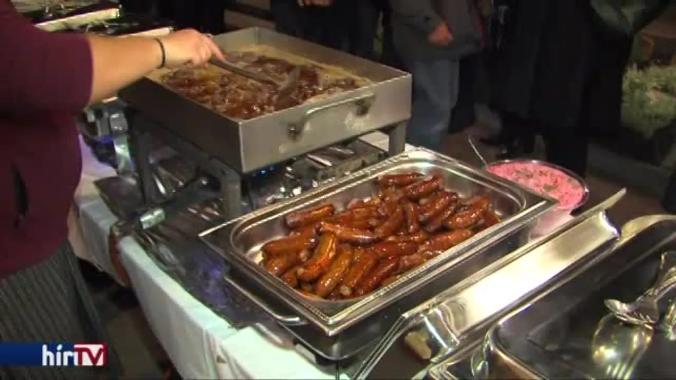 Megkezdődtek a Márton-napi lakomák Villányban