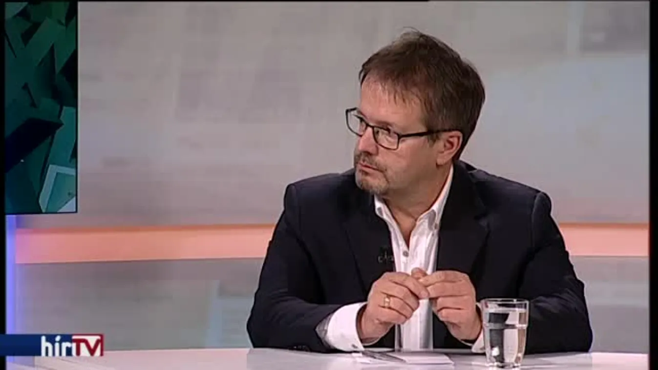 Főszerkesztők klubja – Előítélt és ítélet